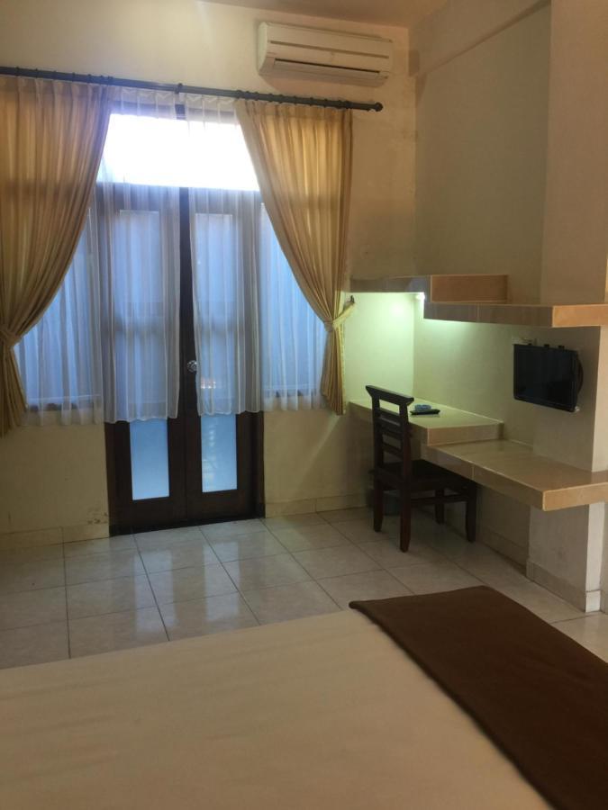 Pakerisan East Mansion Hotel Denpasar  Luaran gambar
